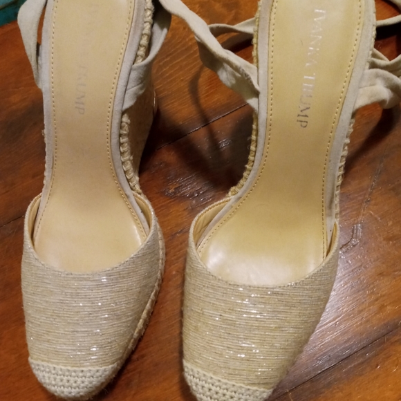 Ivanka Trump wedges - Picture 3 of 5